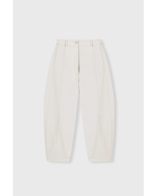 Cordera Seam Curved Pants Toasted Bianco Donna in White | Lyst