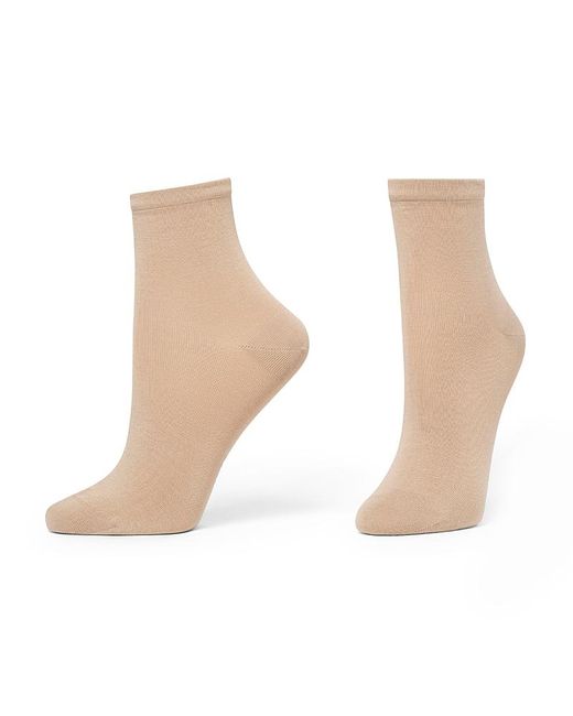Hue White Sleek Lightweight Crew Socks
