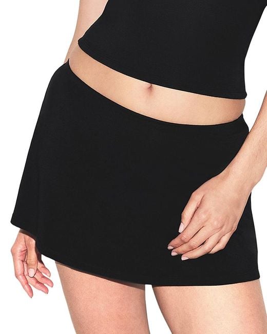 Skims Black Smooth Layers Skort
