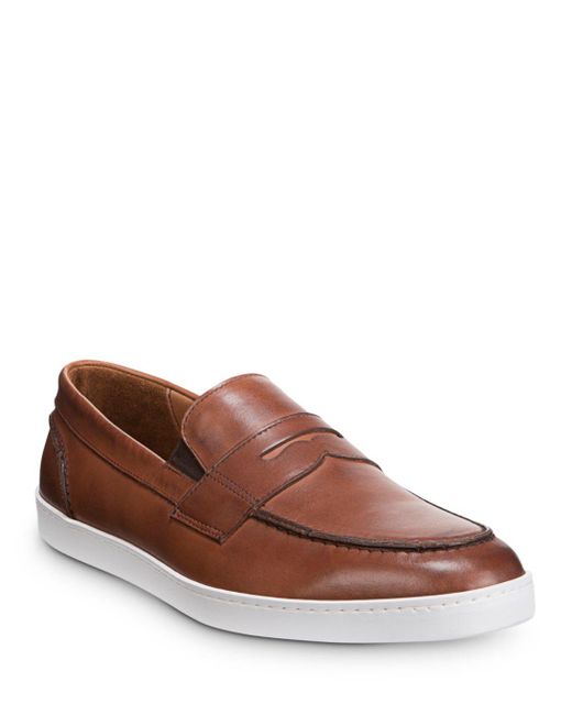 slip on man