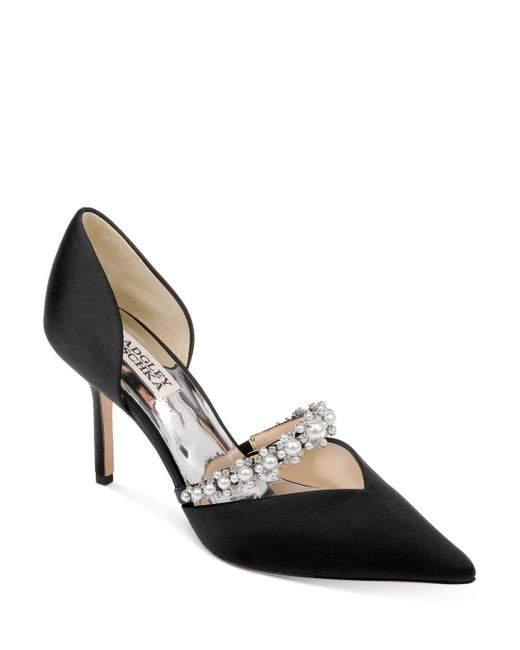 badgley mischka black pumps