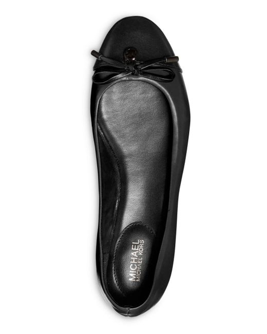 michael kors melody flat