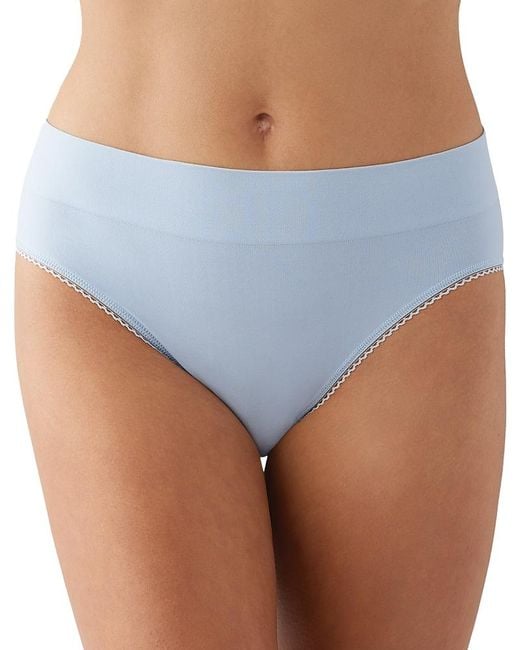 Wacoal Blue Feeling Flexible Seamless Hi Cut Brief