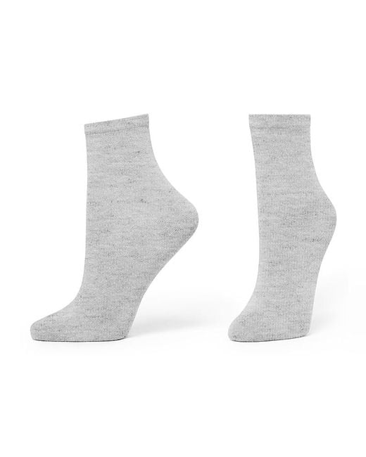 Hue White Sleek Lightweight Crew Socks
