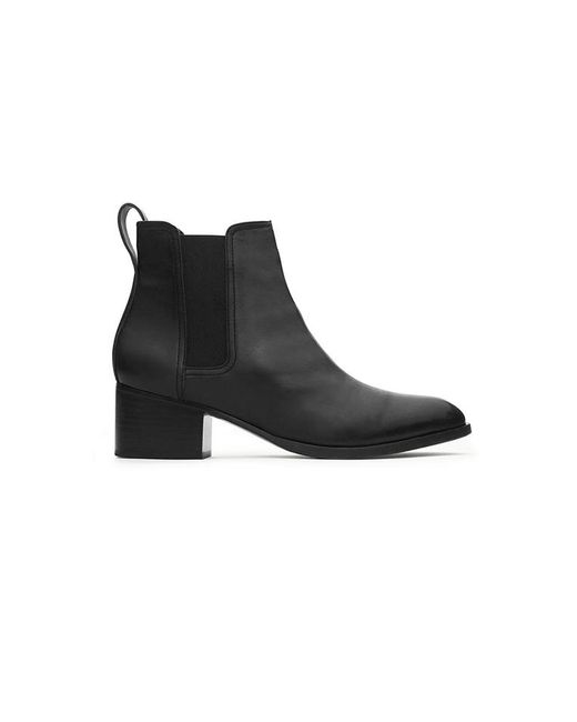 walker brogue chelsea boot