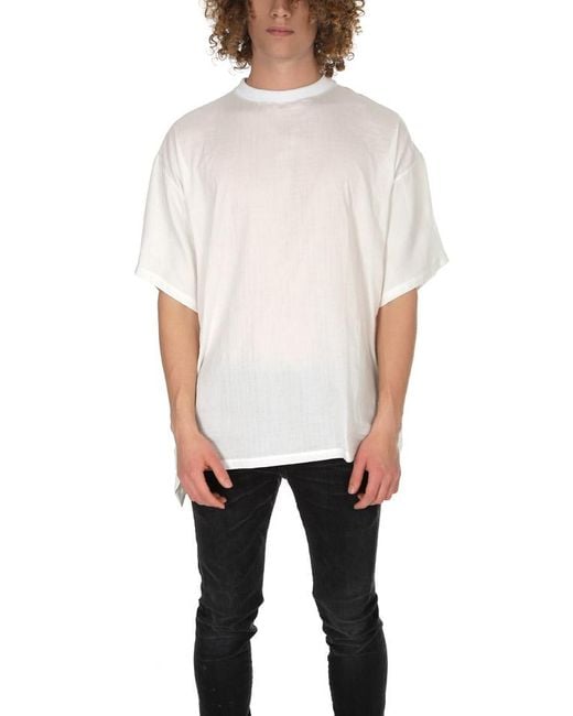 baggy white t shirt