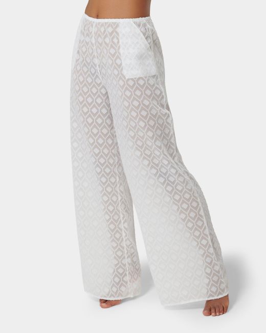Bluebella White Cassat Cami & Trouser Set
