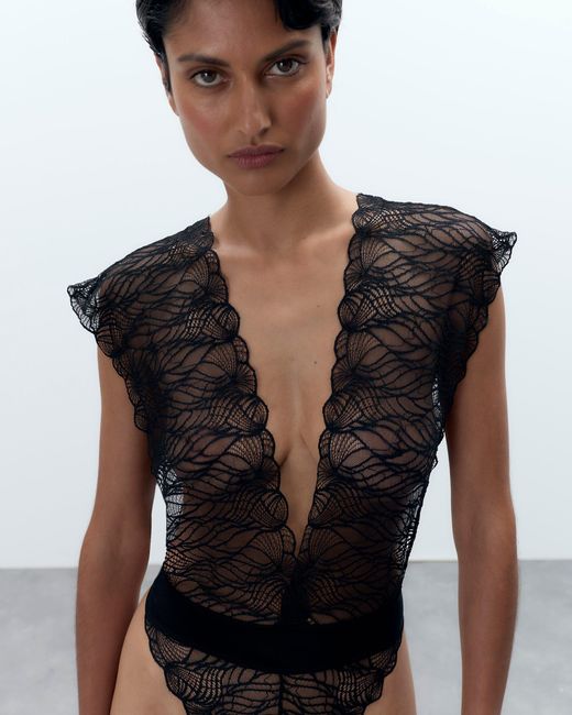 Bluebella Gray Emerson Body Black