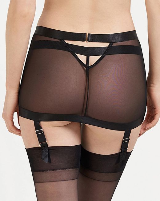 Bluebella Sawyer Skirt Suspender Black
