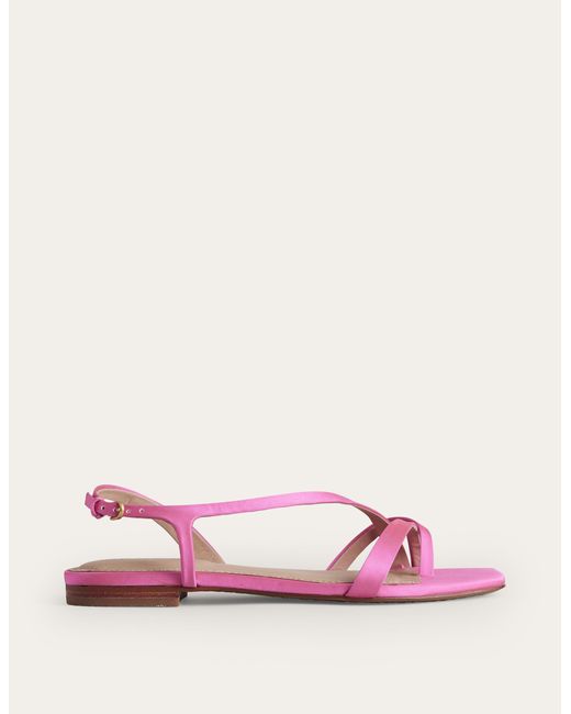 Sandales plates en satin avec passe-orteil Boden en coloris Pink