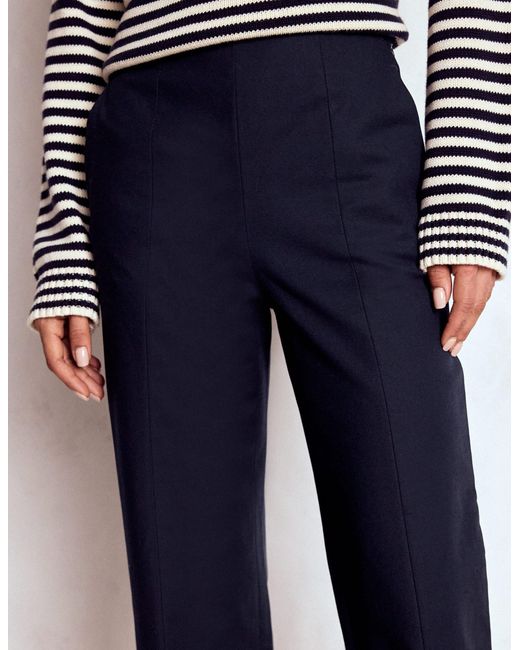 Pantalon 7/8 Élégant-Bleu Marine Boden en coloris Blue