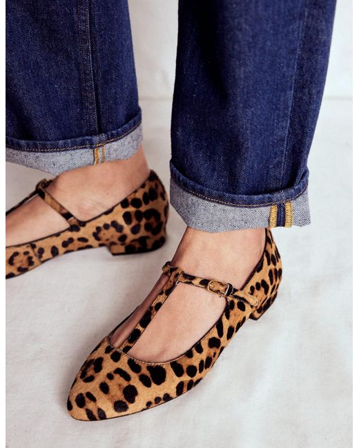Boden Brown Flache Schuhe Mit Runder Zehenpartie Und T-Steg-Mohair, Leopardenmuster