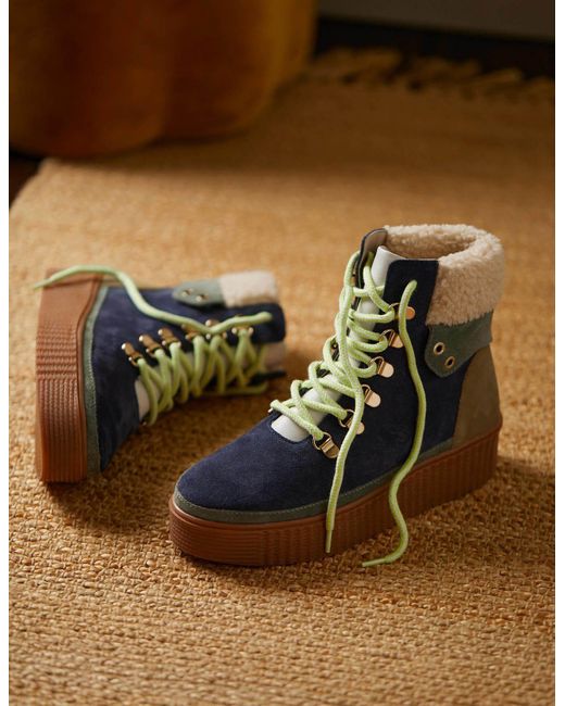 boden navy boots