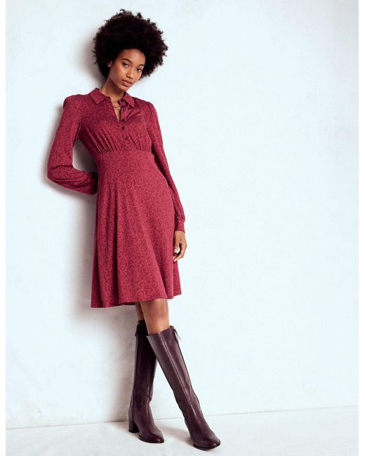 Boden Red Orla Kurzes Jersey-Hemdblusenkleid-Kastanienbraun, Blühend Paisley