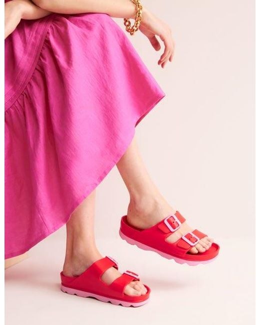 Sandales à enfiler lyla avec double boucle Boden en coloris Red