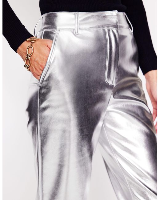 Boden White Schmal Zulaufende Kunstleder-Hose