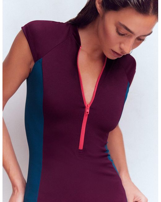 Boden Red Short Sleeve Rash Guard Top