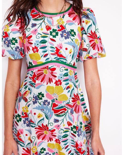 Robe Style 40S À Taille Empire En Lin-Multi, Motif Wildflower Trail Boden en coloris White