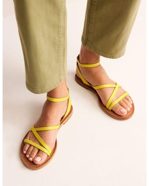 Sandales plates pour tous les jours Boden en coloris Yellow