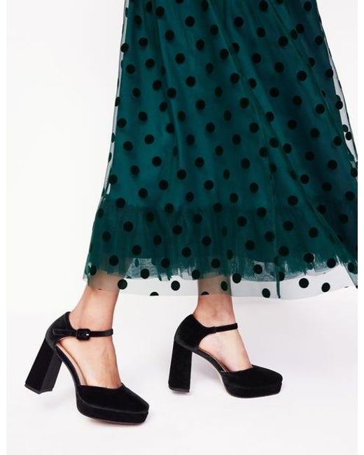 edie closed toe platforms