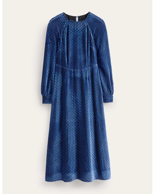 Robe pêle-mêle longueur mollet en velours dévoré Boden en coloris Blue