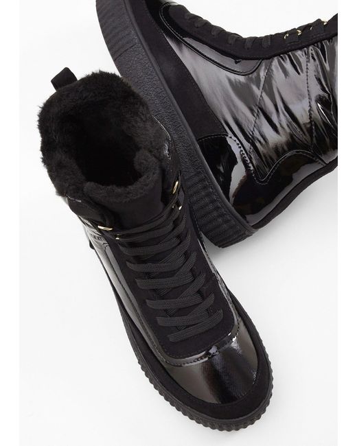 bonprix Black Gefütterte Schnürboots