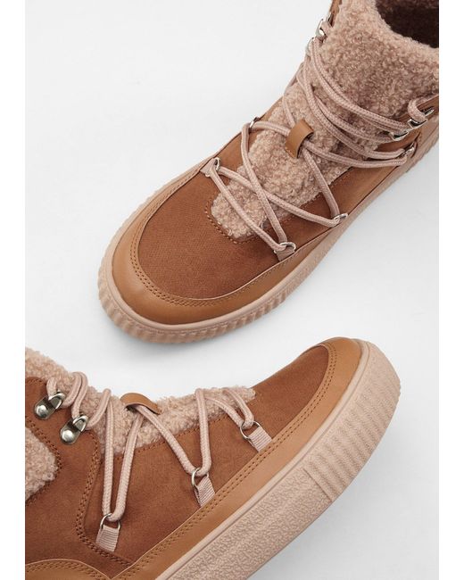 bonprix Brown Gefütterte Schnürboots