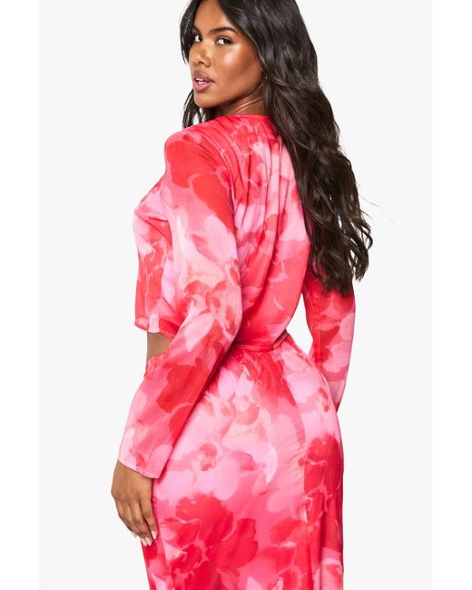 Boohoo Pink Floral Print High Neck Woven Crop Top