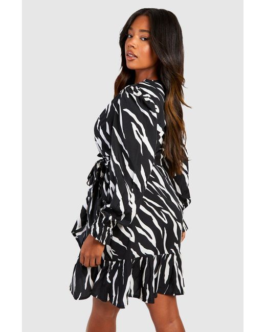 Boohoo Black Plus Zebra Long Sleeve Wrap Dress