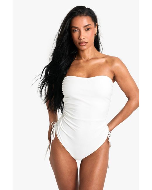 Bañador Essentials Fruncido Con Control De Barriga Boohoo de color White