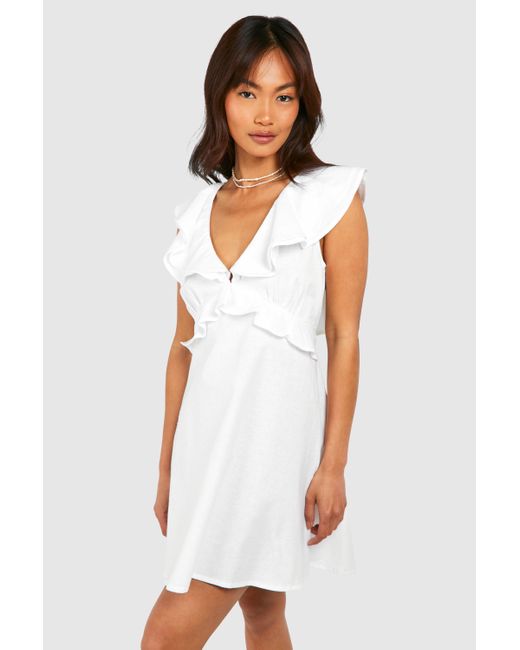 Ruffle Tie Back Mini Dress Boohoo de color White