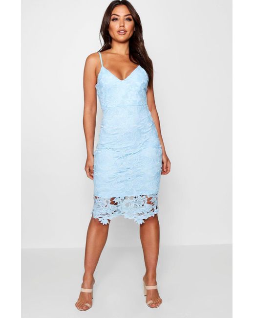 boohoo boutique dresses
