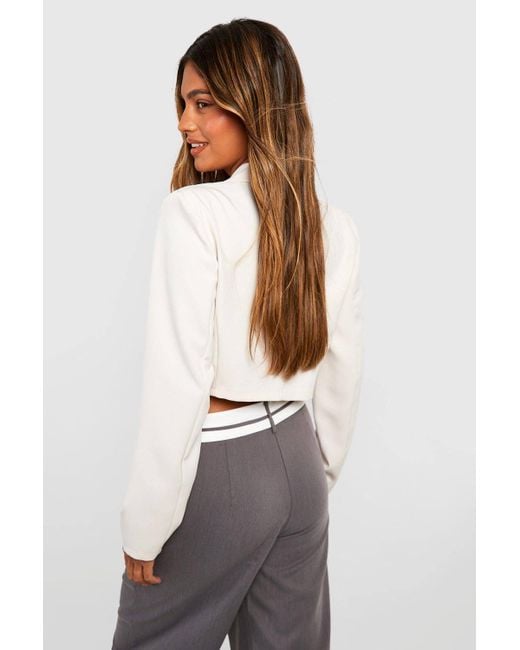 Boohoo White Basic Woven Single Button Crop Blazer