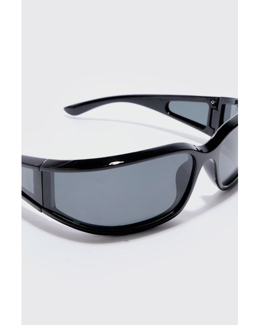 Wrap Around Rectangle Sunglasses In Black Boohoo de color White
