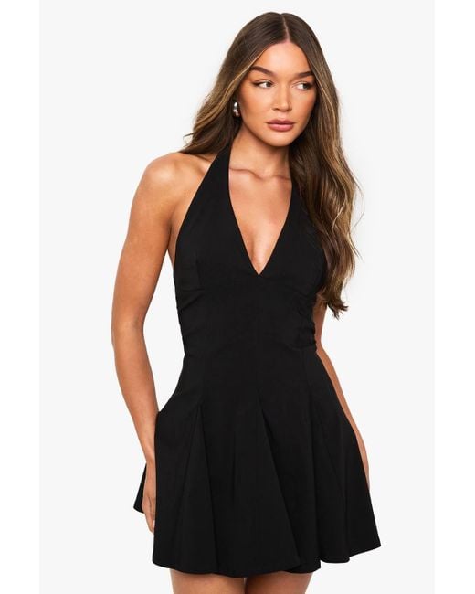Boohoo Bengaline Halterneck Pleated Skater Dress in Black | Lyst