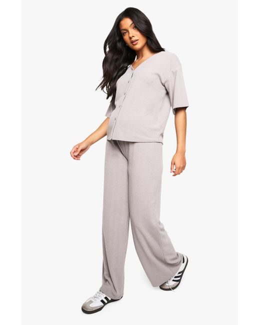 Boohoo White Maternity V Neck Button Down Loose Fit Co-Ord