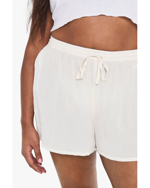 Pantalón Corto Plus Para La Playa De Estopilla Boohoo de color White