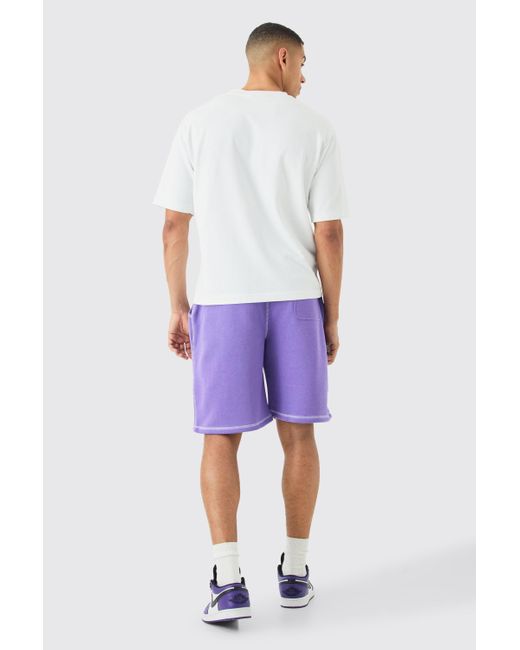 BoohooMAN Relaxed Limited Edition Contrast Stitch Shorts in Purple für Herren
