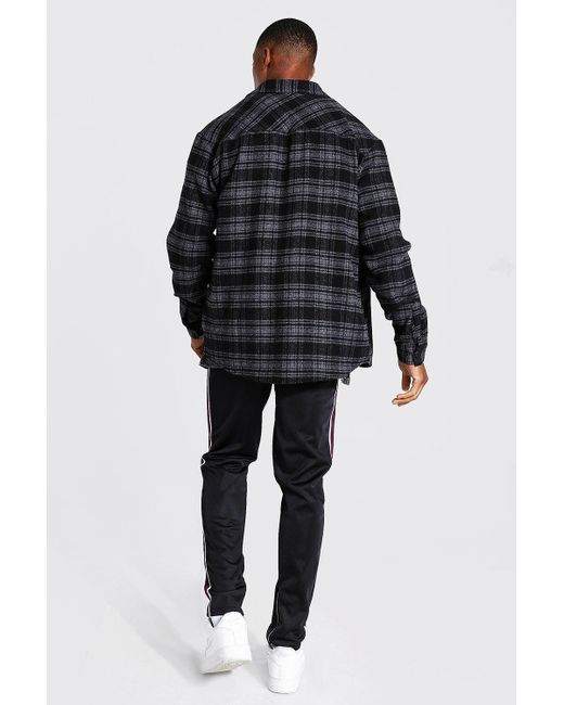 BoohooMAN Black Oversized Heavy Weight Check Overshirt for men