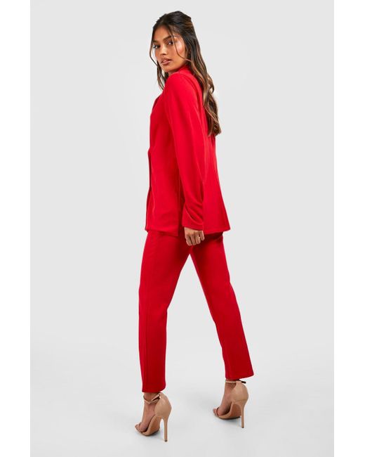 Pin on #Red #Outfit #Fashion #Ideas 2020 #Designer #Svet