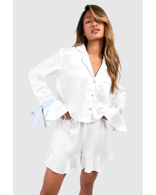 Pijama Corto Para Novia Con Estampado Azul Boohoo de color White