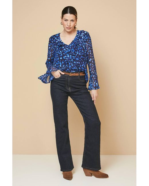 Wallis Blue Leopard Ruffle Detail Blouse