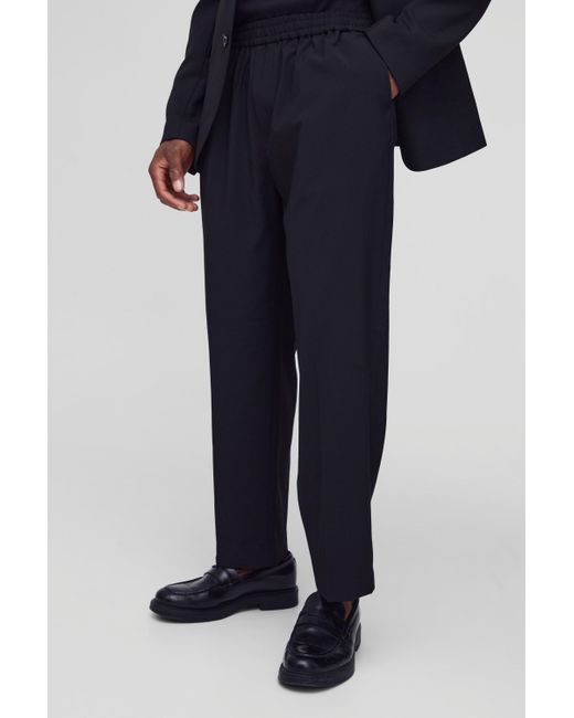 BoohooMAN Skater-Hose mit elastischem Bund in Black für Herren