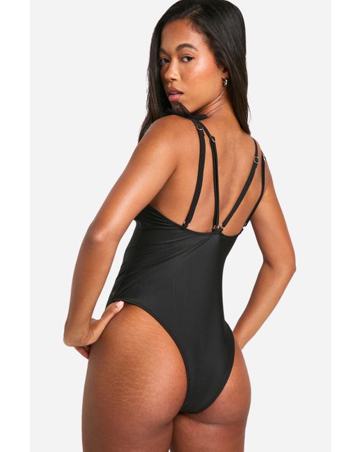 Ruffle Detail Strappy Swimsuit Boohoo de color Black