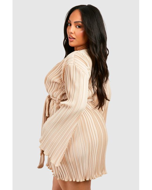 Boohoo Natural Plus Wide Plisse Flared Sleeve Skater Dress