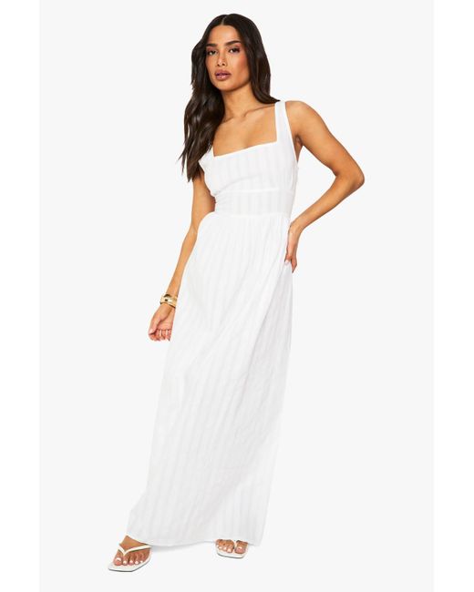 Boohoo Women's White Petite Stripe Seersucker Maxi Dress