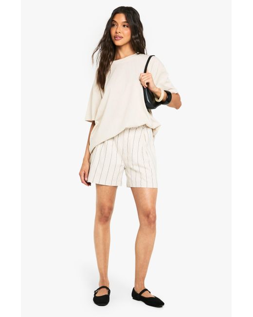 Camiseta Básica Oversize Boohoo de color Natural