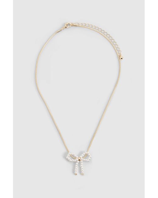 Boohoo White Delicate Gold Pearl Detail Bow Necklace