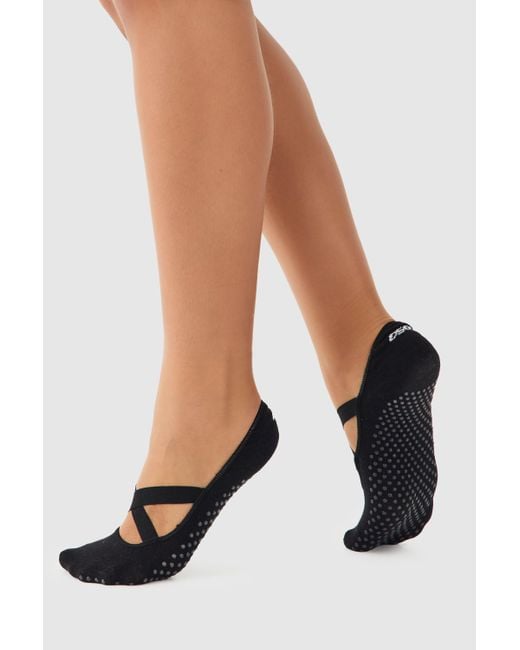 Calcetines Dsgn Para Pilates Y Yoga Boohoo de color Black
