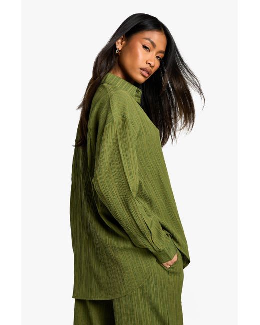 Boohoo Green Woven Crinkle Textured Shirt